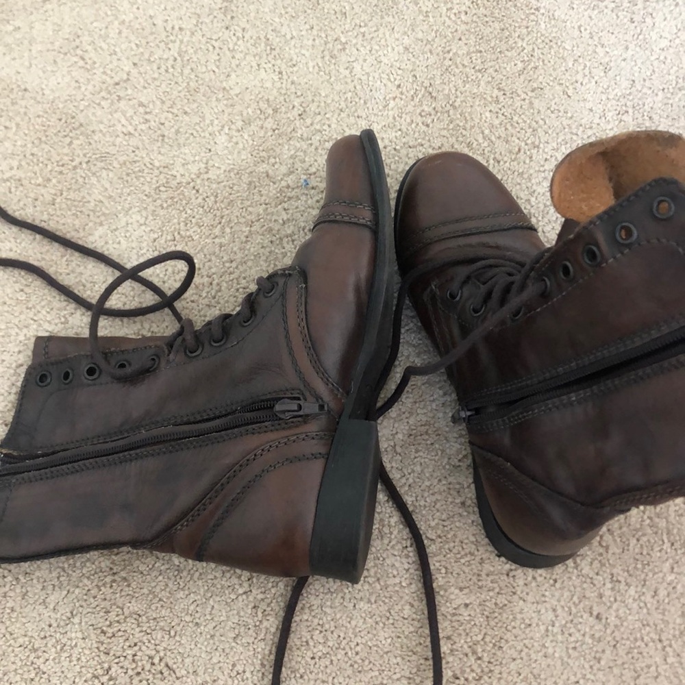 Steve Madden troopa boots size 7